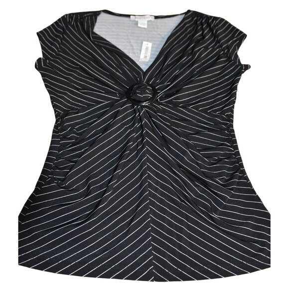 White House Black Market, Small, NWT, V-Neck, Black, Cap Sleeve - Picture 1 of 6